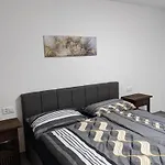 Primavista * Ζερμάτ